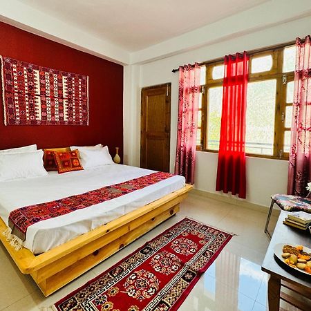 Pine View Retreat Homestay Kalpa Exterior foto