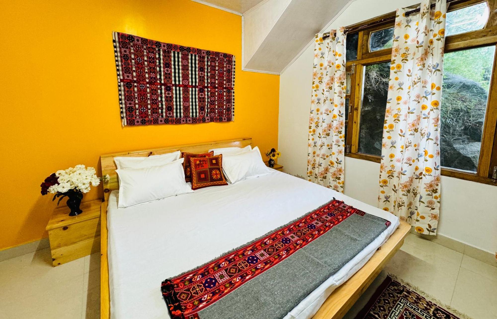 Pine View Retreat Homestay Kalpa Exterior foto